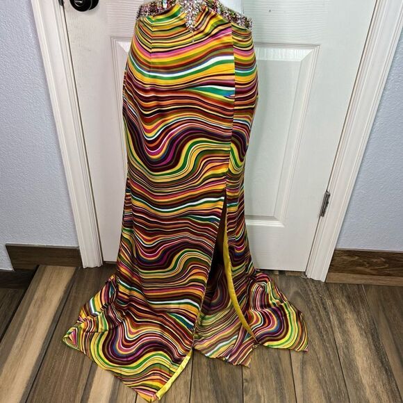 Camille La Vie Multicolor Plunge Neckline Cocktail Prom Long Train Dress Sz 4 - Picture 5 of 16